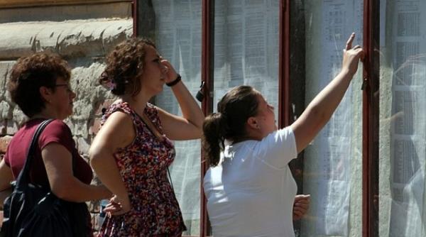 peste 32 000 de candida i sus in azi proba scrisa a concursului de titularizare in inva amant