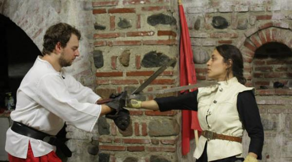 lupte medievale la curtea veche