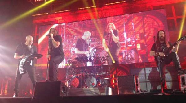 program si reguli de acces la concertul dream theater