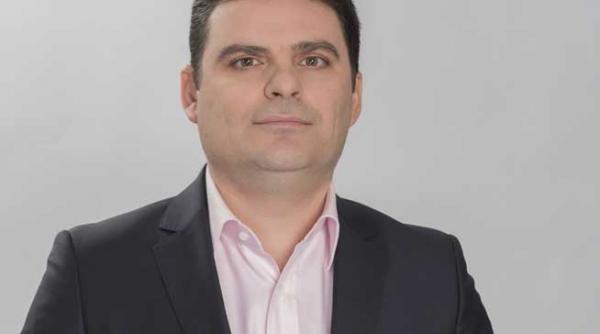 la multi ani radu tudor pentru cei 44 de ani pe care ii implineste astazi