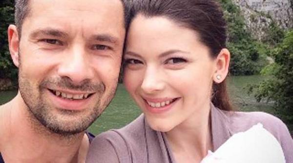 dupa o pauza de doar doua luni anca lungu revine la pupitrul observatorului de la ora 19 00