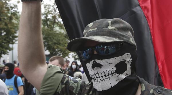 lider al euromaidan pe lista interpol