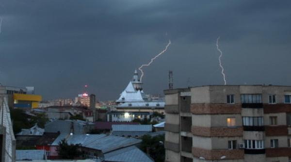 cod portocaliu de ploi torentiale in mai multe judete harta zonelor afectate