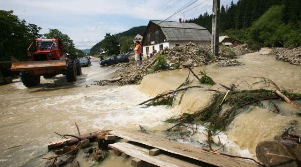cod rosu de inundatii in teleorman cod portocaliu in timis informatii de ultima ora despre zonele calamitate