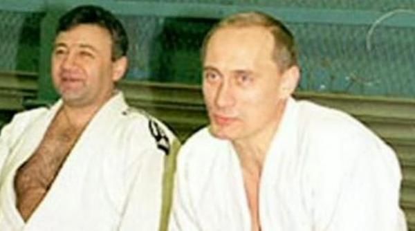 opt apropiati ai lui vladimir putin sanc iona i de uniunea europeana