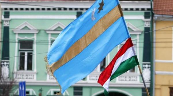 prefectul de covasna arborarea steagurilor secuiesti ilegala