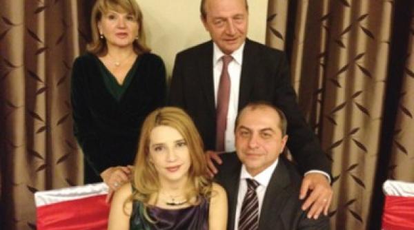 ginerica radu pricop platit de nas carstoiu pentru asistenta legaturi contractuale legale in interiorul unui cerc de interese al clanului basescu care put