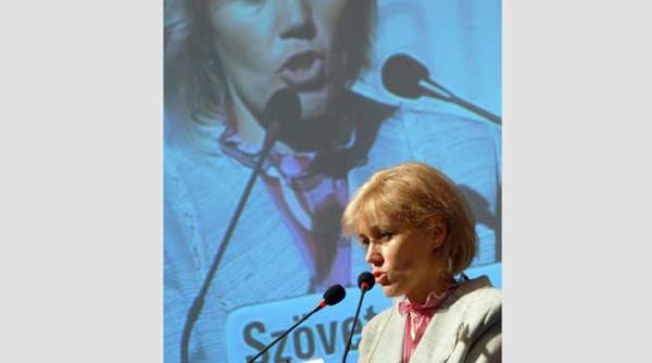 rozalia ibolya biro bipeda dar incompatibila