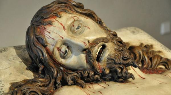 dinti de om descoperiti intr o sculptura din secolul xviii reprezentandu l pe iisus