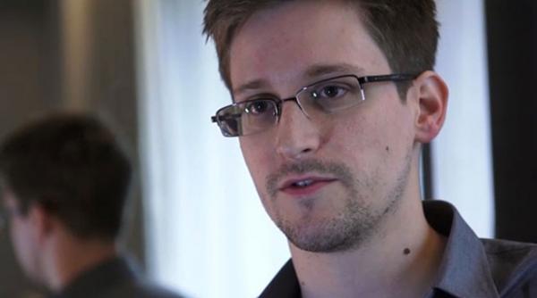 cartita snowden se pare ca a facut pui serviciile secrete americane in alerta