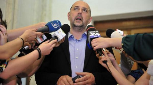 kelemen hunor ii indeamna pe tineri sa invete mai multe limbi straine