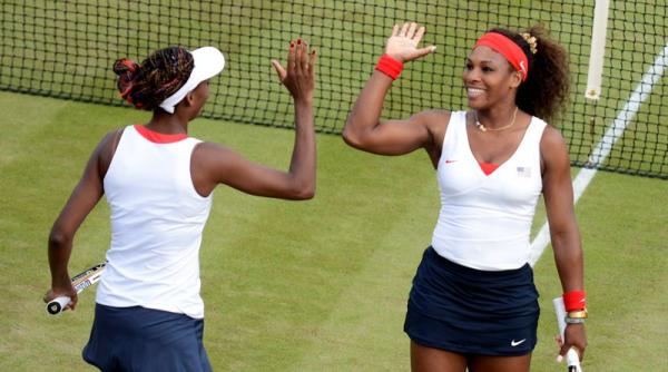 surorile serena i venus williams adversare in semifinalele turneului de la montreal