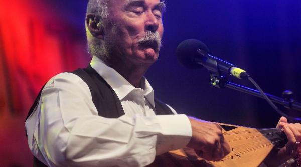 b1tv atac furibund la tudor gheorghe mircea marian il face pe maestru fosila a sistemului comunist