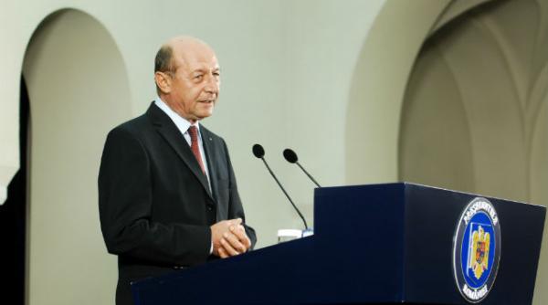basescu romania a intrat in recesiune