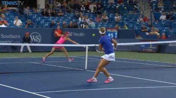 video fabulos de la intalnirea simona halep kristen flipkens punctul zilei la cincinatti reusit jucatoarea noastra