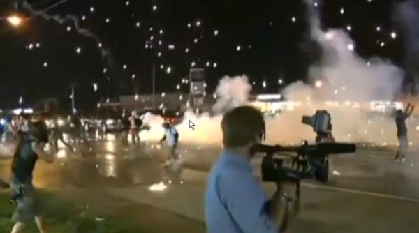 o inregistrare video distribuita de politie a reaprins rascoala din ferguson sua