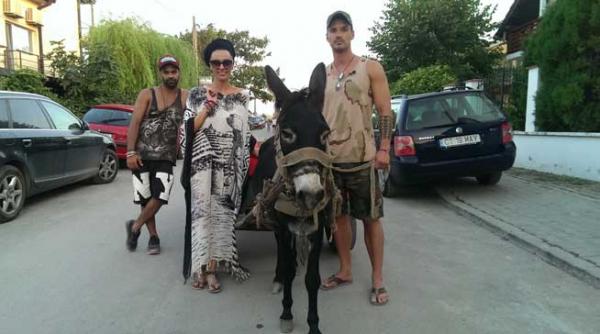 poftiti pe la noi bogdan vladau a mancat scorpioni libelule si carne de sarpe