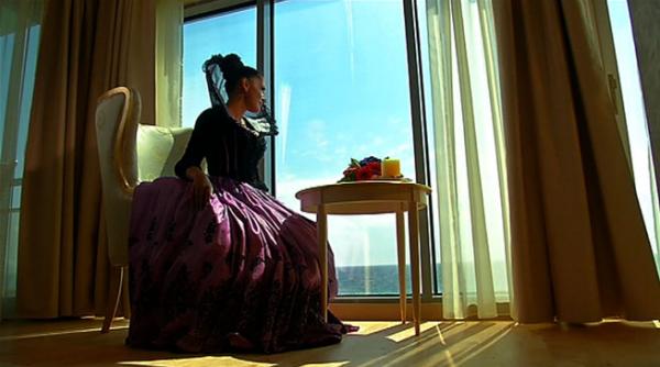 andreea mantea asa cum nu a mai fost vazuta niciodata