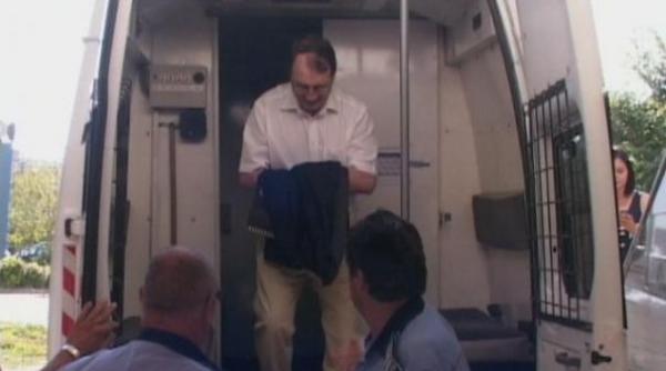 mircea basescu ramane in arest