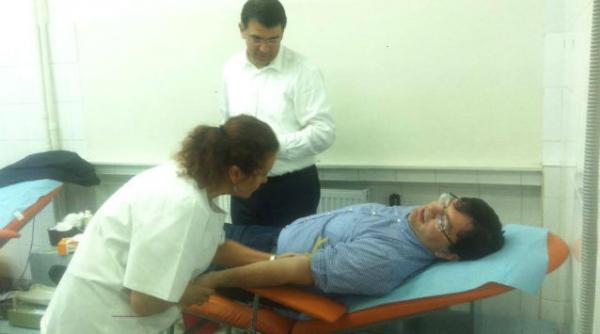 ministrii banicioiu petrescu cazanciuc corlatean si teodorovici au donat sange