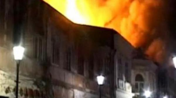 restaurant in flacari in centrul vechi al capitalei cladirea se afla in apropierea bisericii stavropoleos