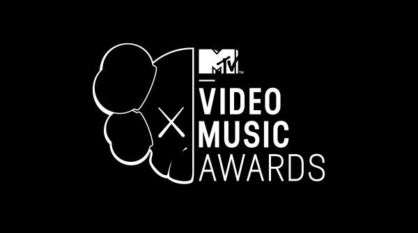lista castigatorilor mtv video music awards 2014 ce artisti au plecat acasa cu celebrul trofeu