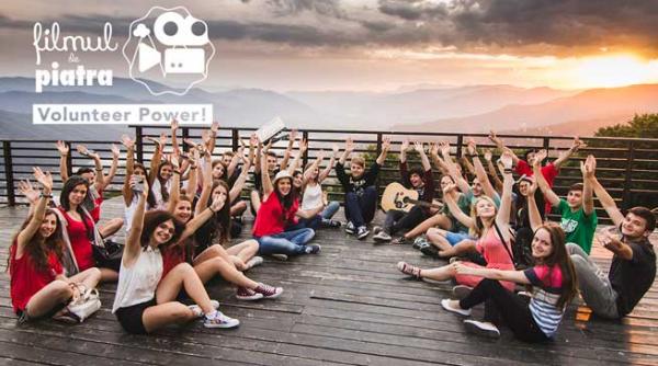 filmul de piatra festivalul organizat de voluntari
