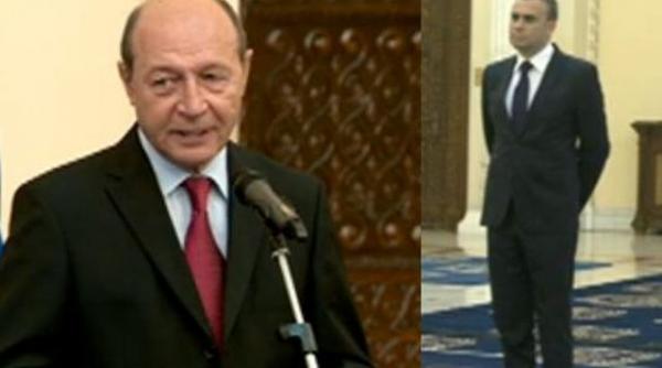 darius valcov a depus juramantul la cotroceni basescu riscul de derapaj economic este major