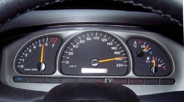 gonea cu 200 de km h pe dn 2 tanara a ramas fara permis