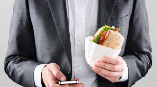 ce se intampla in organismul tau cand consumi fast food rezultatele unui studiu i a ingrijorat pe cercetatori