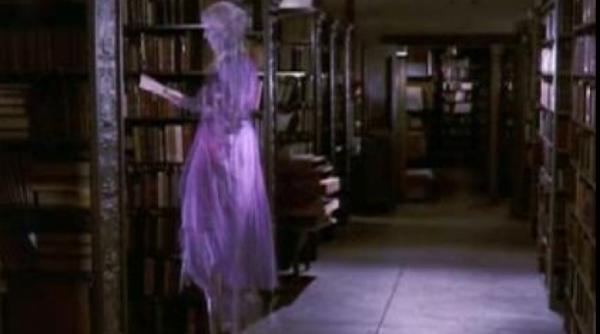 o scoala din bucuresti este bantuita de fantome video