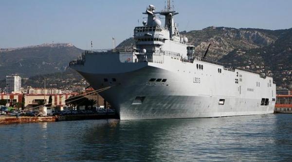 franta a suspendat livrarea primei nave de razboi mistral catre rusia