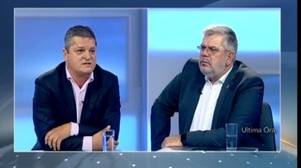 scandal in direct jigniri ca la usa cortului intre doi politicieni