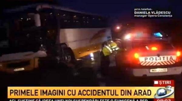 autocarul operei din constanta implicat intr un grav accident pe dn7 o persoana a murit alte trei au fost ranite