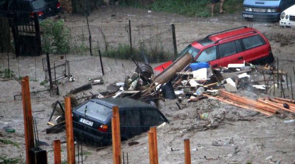 neglijenta umana este principala cauza a inundatiilor din bulgaria din aceasta vara spune seful institutului meteo