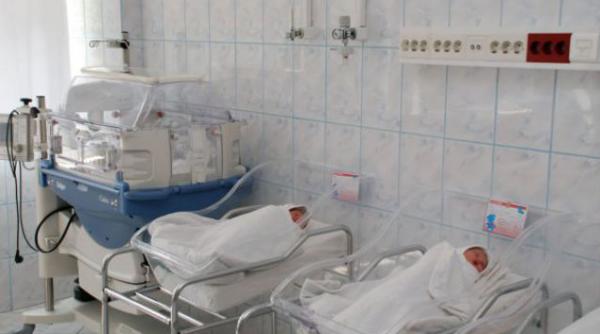 bebelus mort gaest ginecolog lipsa