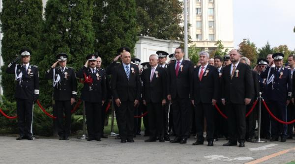 166 de ani de la batalia de pe dealul spirii 274 de pompieri ofi eri i subofi eri au fost avansa i in grad de ziua pompierilor din romania