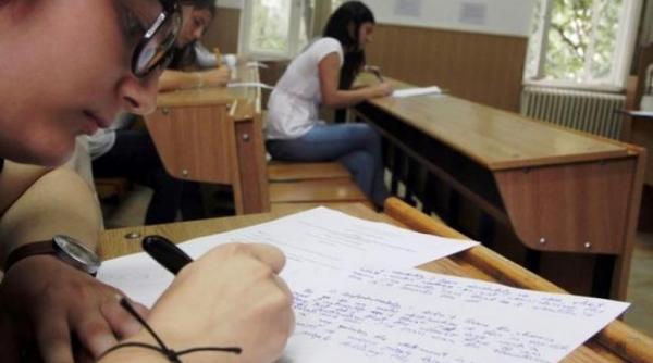 prima zi de scoala incepe cu reguli noi parintii vor plati amenzi sau vor presta munca in folosul comunitatii daca copii lor au absente