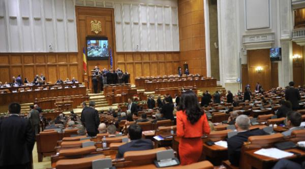 senatorii au respins solicitarea presedintelui basescu de a se mentine in codul penal infractiunea de presiuni asupra justitiei