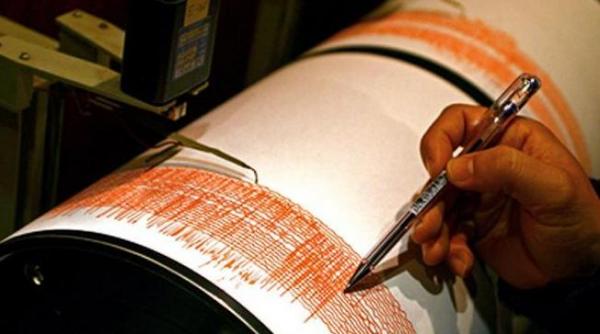 cutremurele din galati in atentia ministrului costoiu zona este monitorizata de specialisti