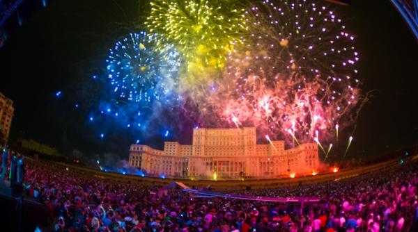 spectacole in aer liber i proiec ii multimedia pe palatul parlamentului