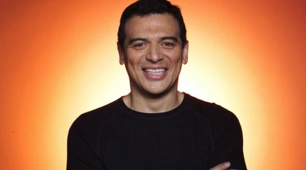 mp3 experiment si stand up comedy cu carlos mencia in saptamana comediei