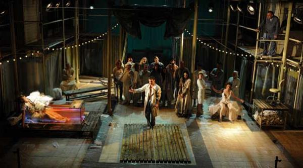 inceput spectaculos de stagiune teatrala cinci productii ale nationalului sibian vor avea premiera oficiala intre 1 si 5 octombrie