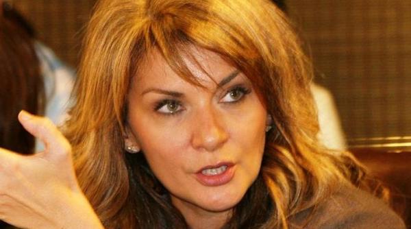 irina schrotter audiata de procurorii diicot creatoarea de moda este implicata intr un dosar de evaziune fiscala si spalare de bani