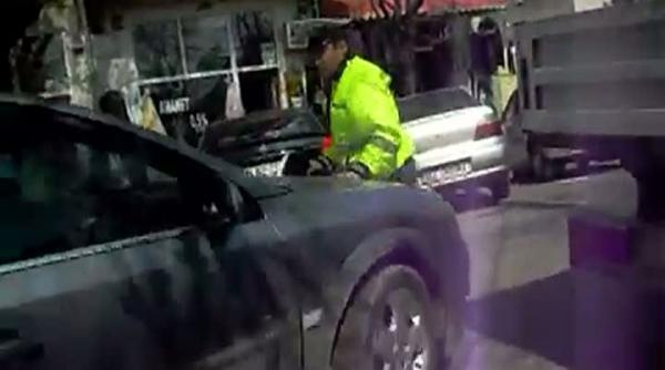 politist intersectie virtutii sofer beat fara permis