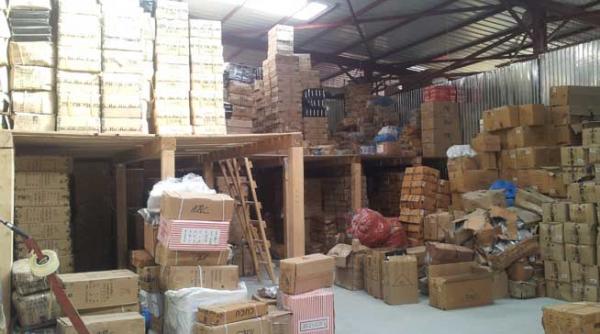 un oras cat ploiestii descaltat de fisc 300 000 de perechi de incaltaminte confiscate