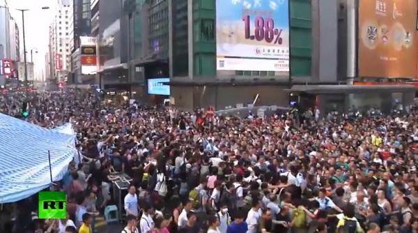 ultimatum la hong kong seful executivului le cere manifestantilor sa deblocheze strazile