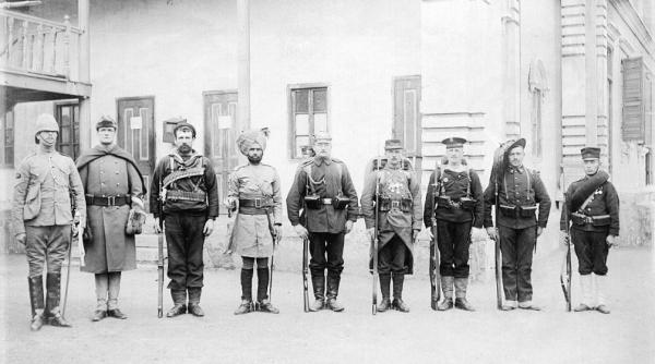 inaltimea unei persoane tine in proportie de 80 de gene restul depinde de stilul de viata din copilarie