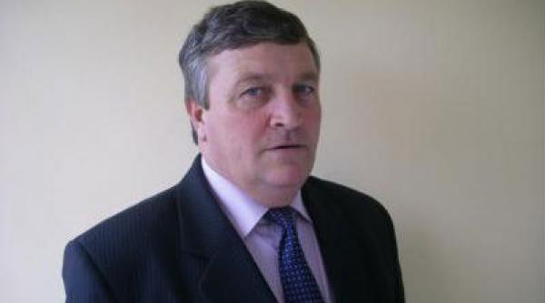 legea privind migratia alesilor locali in comuna stanesti valcea toti consilierii sunt acum membri pnl