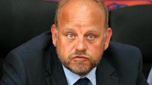 un procuror doi judecatori si primarul din radauti trimisi in judecata pentru coruptie